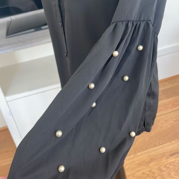 Free Generation Women's Button Down Black Blouse with Pearl Embellishment Small - Picture 3 of 10